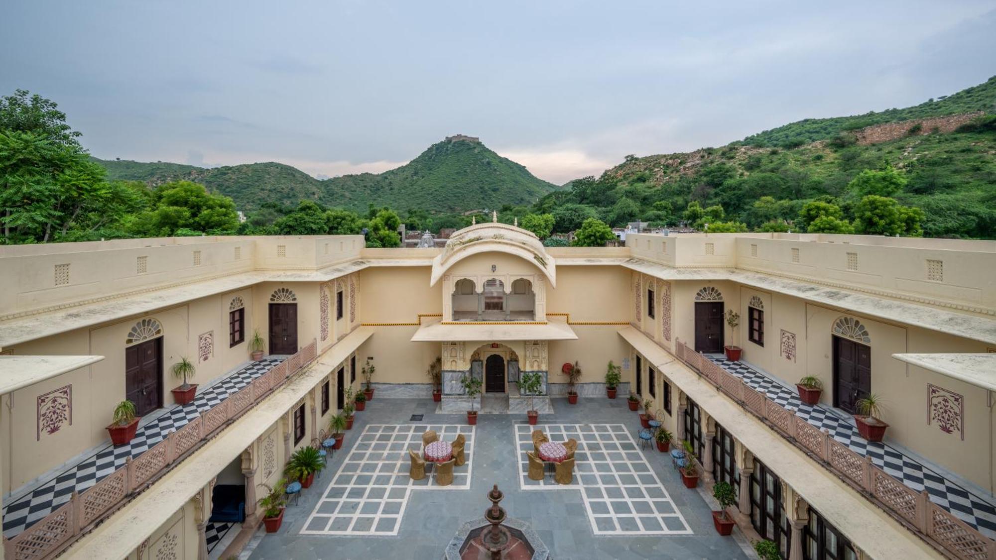 Dhulagarh Heritage Palace Hotel Near Jaipur Bānskhoh 外观 照片